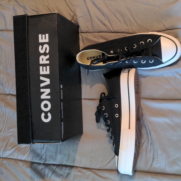 SOLD Converse CTAS Lift Lo Platform Sneakers in Black sz 10 NEW - Picture 9 of 10